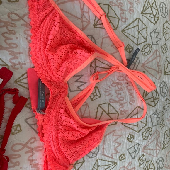 Bra Bundle - Picture 2 of 13